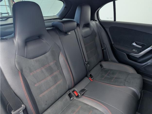 MERCEDES-BENZ Classe A 180 d AMG Line  Classe A/177 Classe A 180 d AMG Line