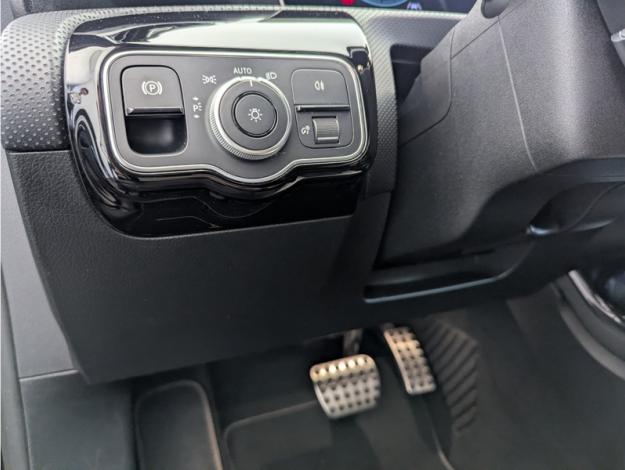 MERCEDES-BENZ Classe A 180 d AMG Line  Classe A/177 Classe A 180 d AMG Line
