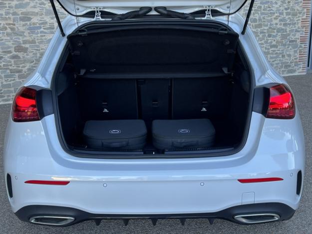 MERCEDES-BENZ Classe A 250 e Hybrid EQ AMG Line  