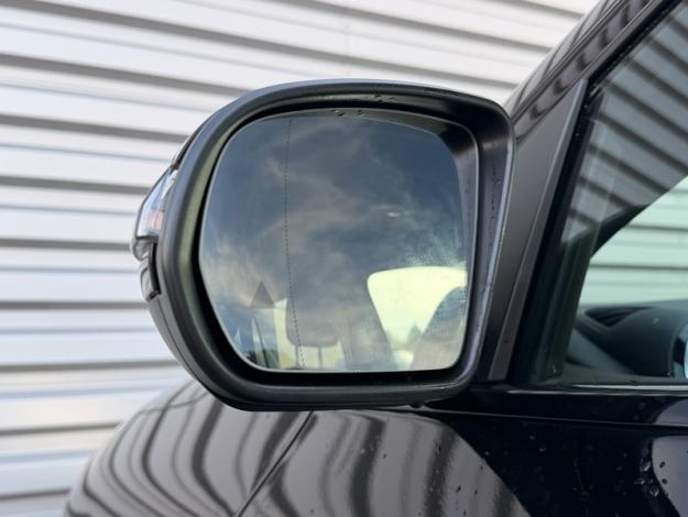 MERCEDES-BENZ GLA 250 e AMG Line  