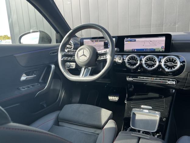 MERCEDES-BENZ Classe A 180 d AMG Line  