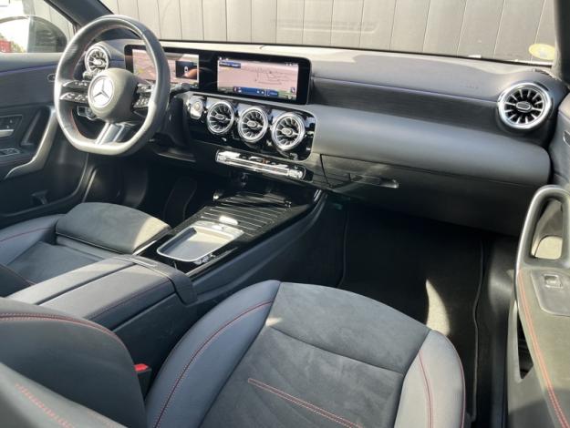 MERCEDES-BENZ Classe A 180 d AMG Line  