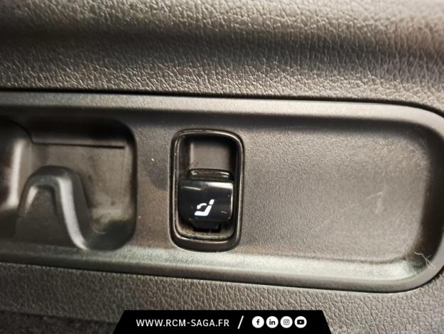 MERCEDES-BENZ GLC 300 de  Hybrid EQ 4MATIC Business Line GLC 300 de  Hybrid EQ 4MATIC Business Line  GLC 300 de  Hybrid EQ 4MATIC Business Line