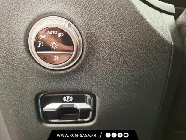 MERCEDES-BENZ GLC 300 de  Hybrid EQ 4MATIC Business Line GLC 300 de  Hybrid EQ 4MATIC Business Line  GLC 300 de  Hybrid EQ 4MATIC Business Line