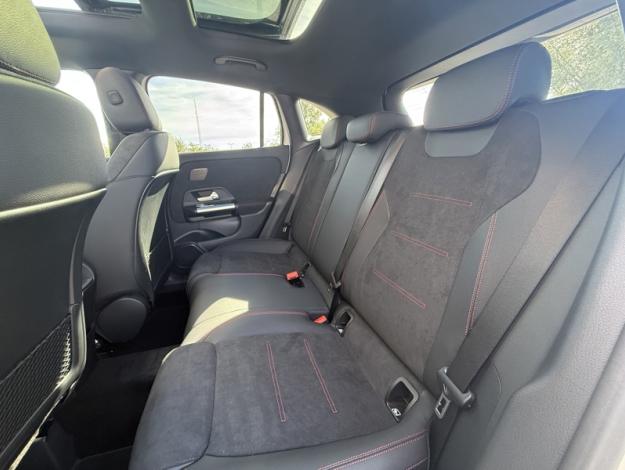 MERCEDES-BENZ GLA 200 d Edition 140  GLA 200 d Edition 140