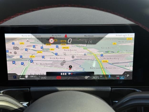 MERCEDES-BENZ GLA 200 d Edition 140  GLA 200 d Edition 140