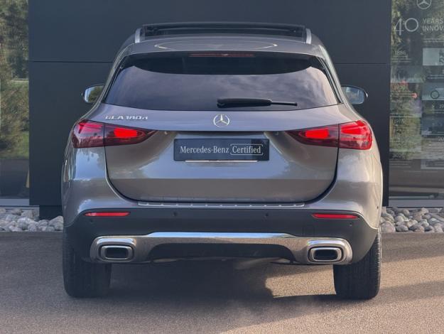 MERCEDES-BENZ GLA 180 d Progressive Line  GLA 180 d Progressive Line