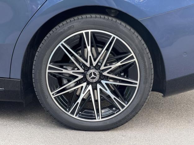 MERCEDES-BENZ Classe C Berline Classe C 400 4M électrique AMG Line  Classe C 400 4M électrique EQ AMG Line