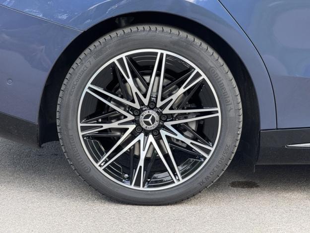 MERCEDES-BENZ Classe C Berline Classe C 400 4M électrique AMG Line  Classe C 400 4M électrique EQ AMG Line