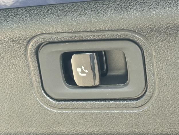 MERCEDES-BENZ Classe C Berline Classe C 400 4M électrique AMG Line  Classe C 400 4M électrique EQ AMG Line