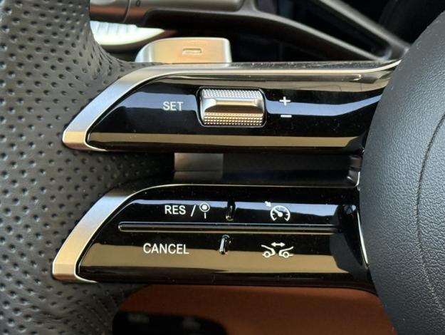 MERCEDES-BENZ Classe C Berline Classe C 400 4M électrique AMG Line  Classe C 400 4M électrique EQ AMG Line