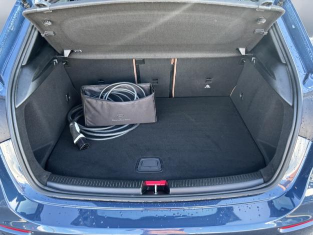 MERCEDES-BENZ Classe A A 250 e  Berline Compacte  