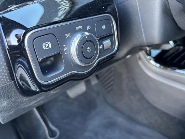 MERCEDES-BENZ Classe A A 250 e  Berline Compacte  