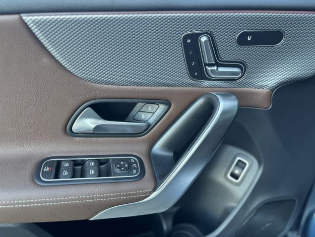 MERCEDES-BENZ Classe A A 250 e  Berline Compacte  