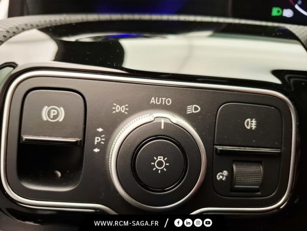 MERCEDES-BENZ Classe A 180 AMG Line  