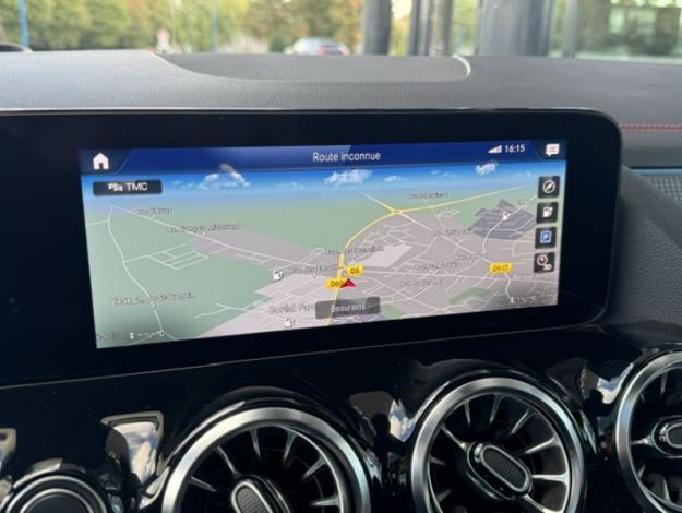 MERCEDES-BENZ EQA 250+ AMG Line  
