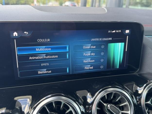 MERCEDES-BENZ EQA 250+ AMG Line  