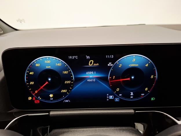 MERCEDES-BENZ GLA 200 d AMG Line  