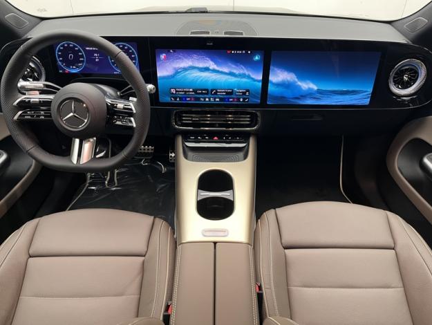 MERCEDES-BENZ CLA 250+ avec technologie EQ AMG Line  CLA 250+ électrique AMG Line