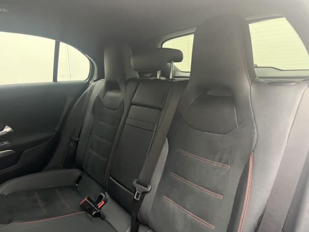 MERCEDES-BENZ Classe A 200 AMG Line  