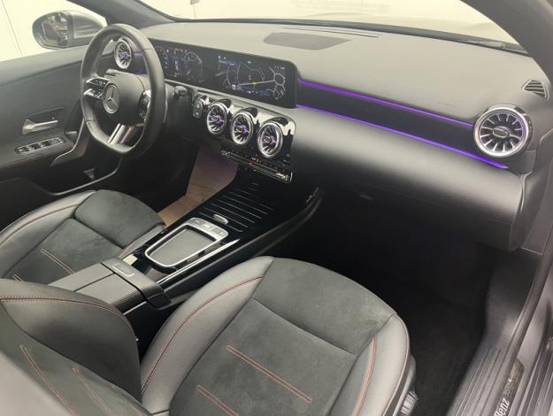 MERCEDES-BENZ Classe A 200 AMG Line  