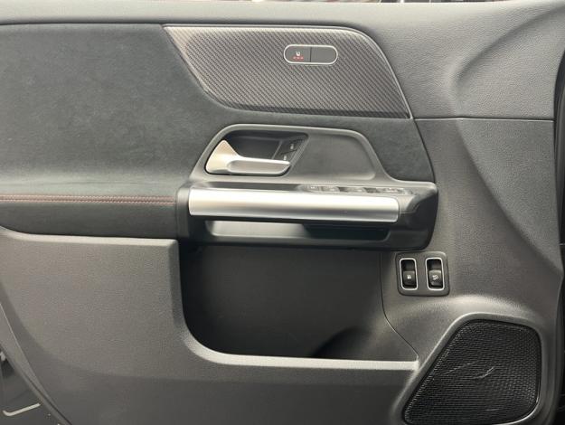 MERCEDES-BENZ GLA 250 e Hybrid EQ AMG Line  