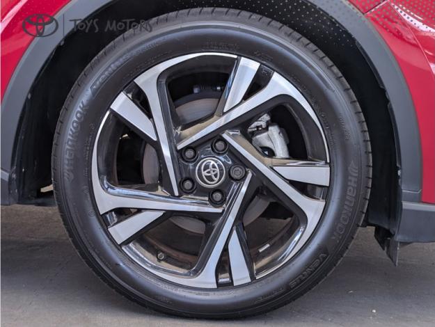 TOYOTA C-HR Hybride Design  1.8 122 ch 