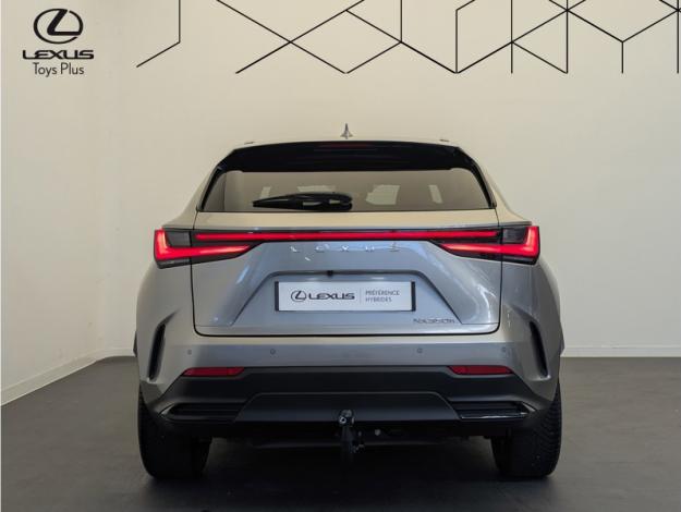 LEXUS NX 350H 4WD Luxe  Pack Design