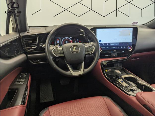 LEXUS NX 350H 4WD Luxe  Pack Design