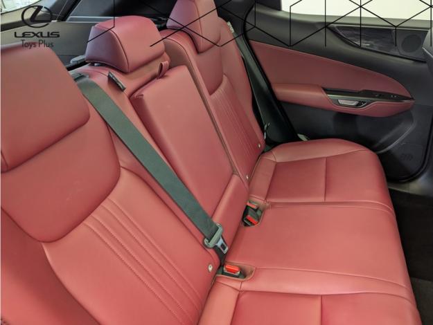 LEXUS NX 350H 4WD Luxe  Pack Design