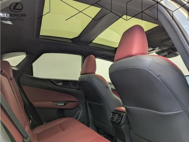 LEXUS NX 350H 4WD Luxe  Pack Design