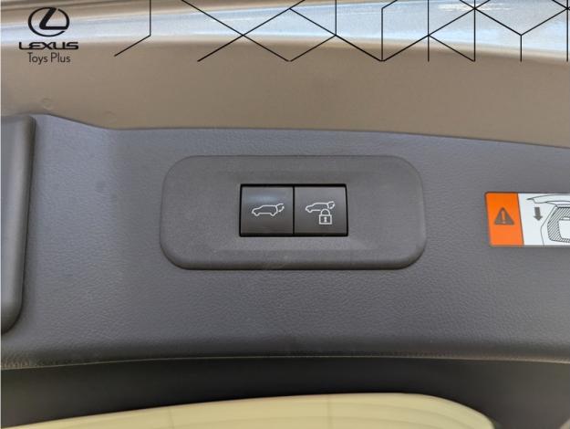 LEXUS NX 350H 4WD Luxe  Pack Design