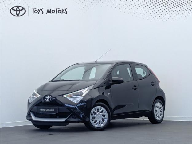 TOYOTA Aygo 1.0 VVT-i x-play  