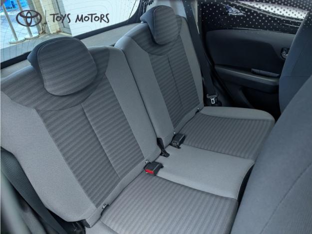 TOYOTA Aygo 1.0 VVT-i x-play  