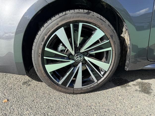 TOYOTA Corolla Touring Sports Hybride 1.8L 140h Design / Pack confort  