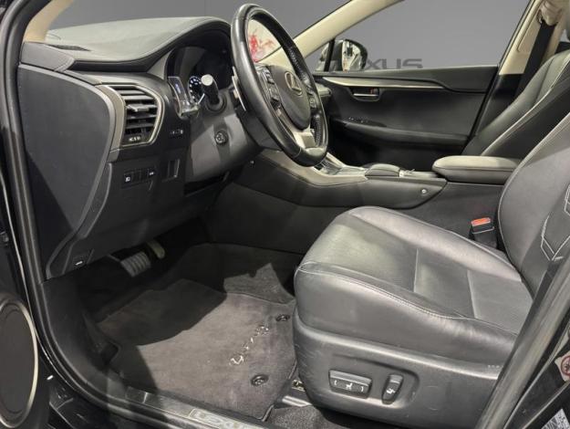 LEXUS NX 2.5 300H Luxe 4WD AUTO  