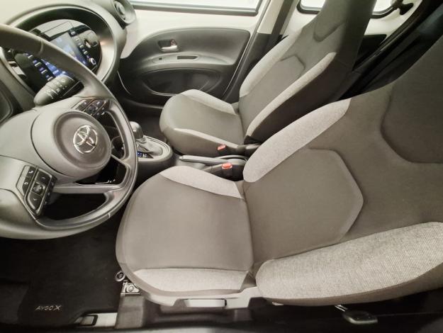 TOYOTA Aygo X 1.0  S-CVT  72 DYNAMIC   