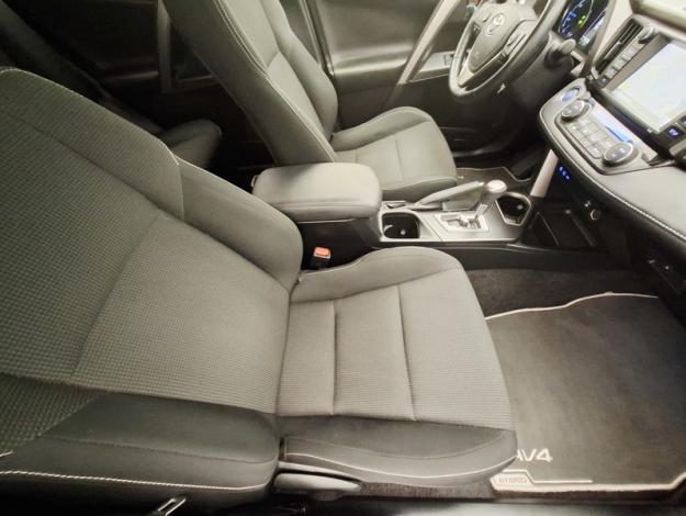TOYOTA RAV4 2WD Dynamic Edition  