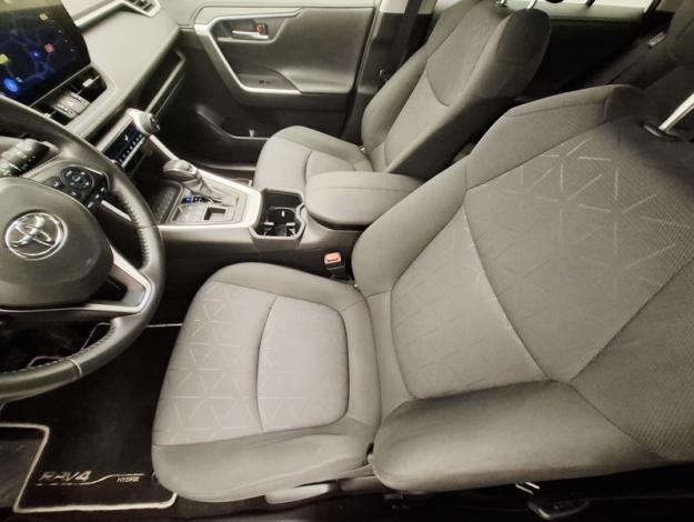 TOYOTA RAV4 2WD 218ch Dynamic  