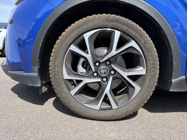 TOYOTA C-HR 2.0 HYBRIDE 184 EDITION  