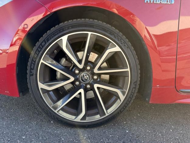 TOYOTA Corolla 2.0 HYBRID 184 CVT COLLECTION  