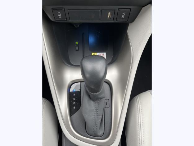 TOYOTA Yaris 116H ICONIC Techno  
