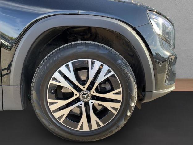 MERCEDES-BENZ GLB 200 d 4MATIC (9/18)