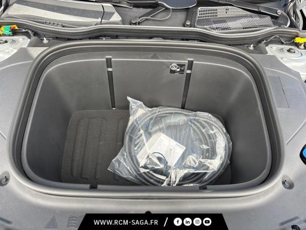 MERCEDES-BENZ CLA 250+ avec technologie EQ AMG Line  CLA 250+ électrique AMG Line
