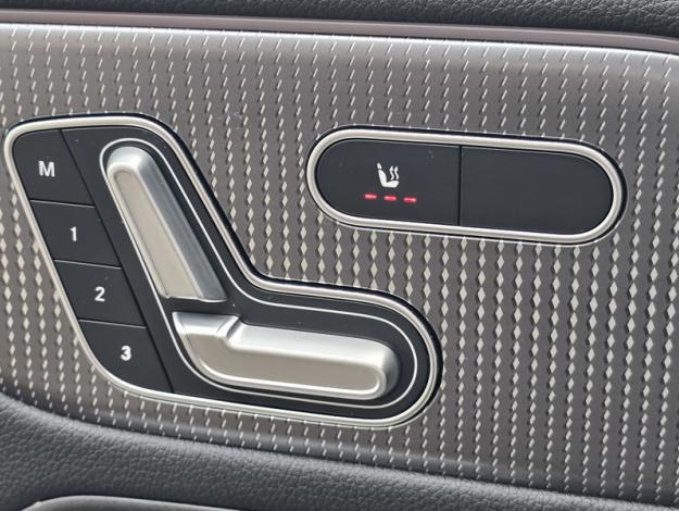 MERCEDES-BENZ EQA 250+ Business Line  EQA 250+ Business Line