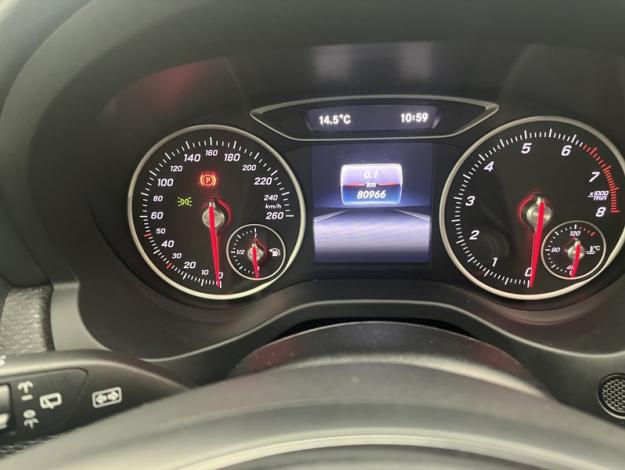MERCEDES-BENZ Classe A A 180 Business Edition  
