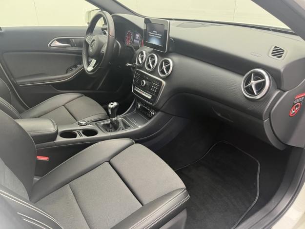 MERCEDES-BENZ Classe A A 180 Business Edition  