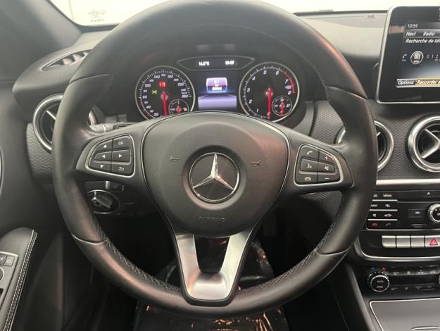 MERCEDES-BENZ Classe A A 180 Business Edition  