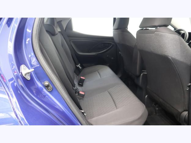 TOYOTA Yaris 1.5 HYBRID 116H DYNAMIC BUSINESS   
