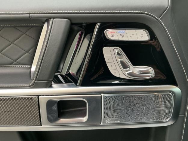 MERCEDES-BENZ G 63 AMG V8 Magno Toit Ouvrant Attelage  